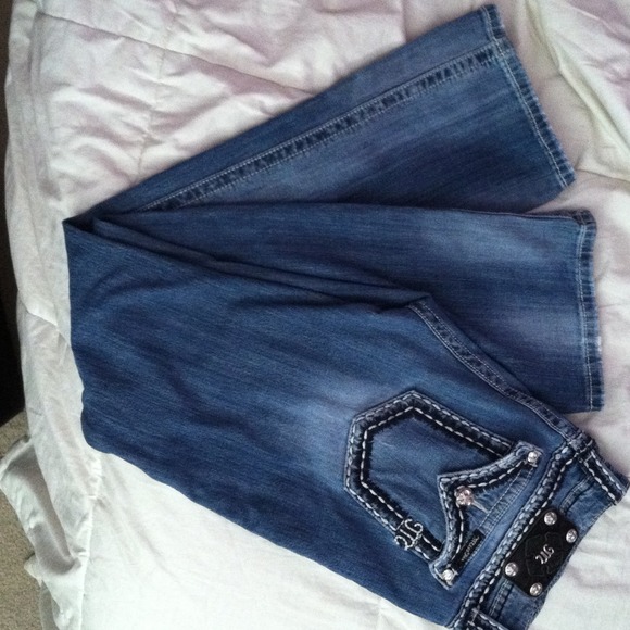 Size 29 boot cut miss me jeans