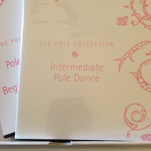 🚩🚩Sold🚩🚩Brand new Flirty Girl - Picture 3 of 4