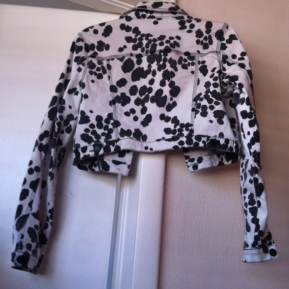 Cropped Jacket - Picture 2 of 2
