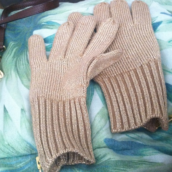 Michael Kors gold tech gloves