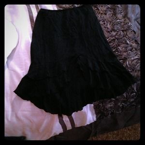 Black skirt good for spring