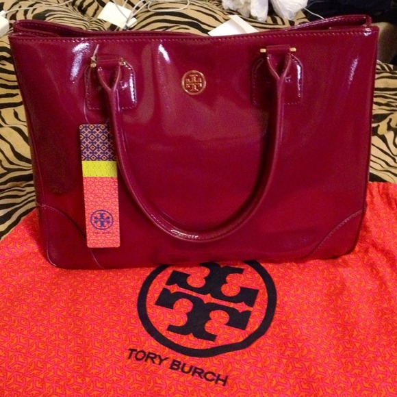 NWT Robinson Tote