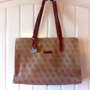 *** Reduced*** Dooney & Bourke purse