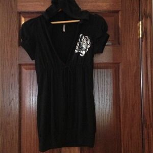SOLD IN BUNDLE
