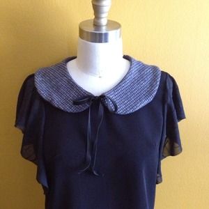 Kelly Lynne Accessories - Houndstooth detachable collar Kelly Lynne Accessories - Houndstooth detachable collar