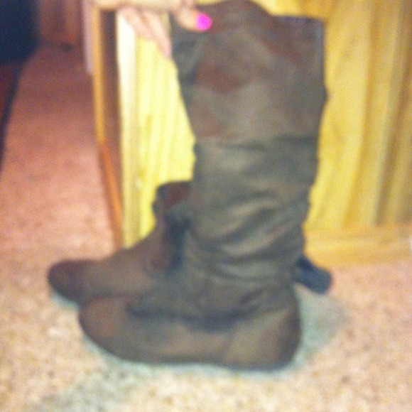 Knee high suede boots (dark brown) - Picture 2 of 2