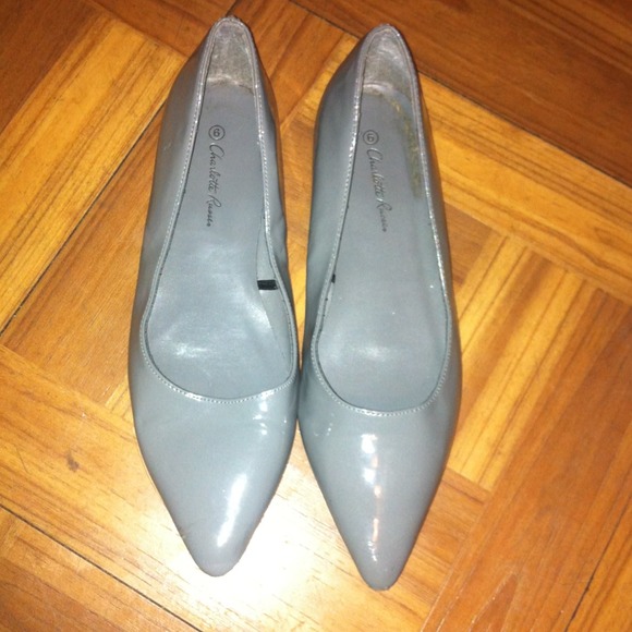 Pointy toe flats! - Picture 3 of 3