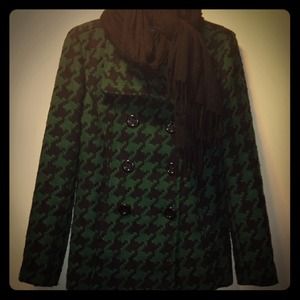 Green houndstooth Peacoat