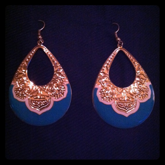 Gold & turquoise w/ white accent teardrop earrings