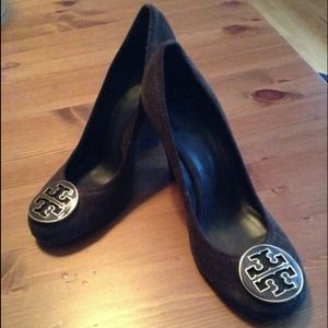 Tory Burch suede wedges (dark brown)