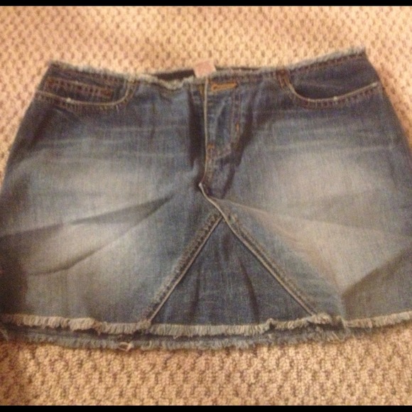 Abercrombie &fitch jean skirt .