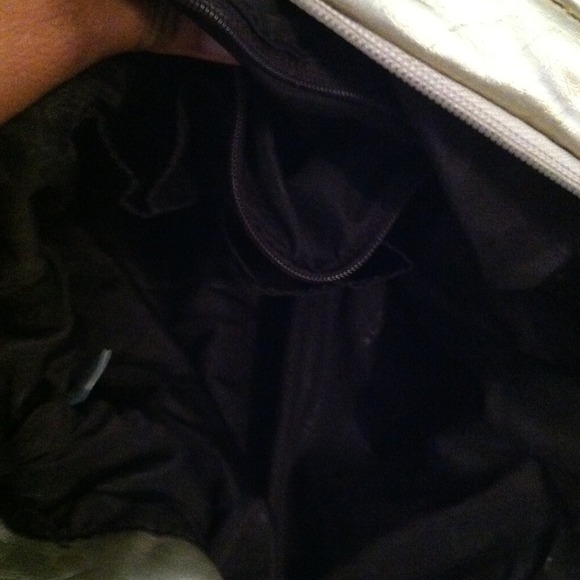 Bag - Picture 3 of 3