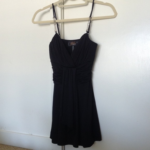 SOLD Guess Black Spaghetti Strap Drape Top - Picture 1 of 2