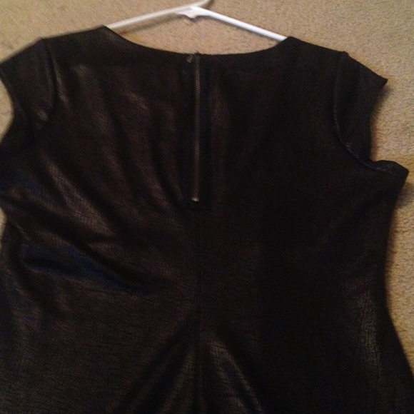 Leather-like LBD - Picture 2 of 4