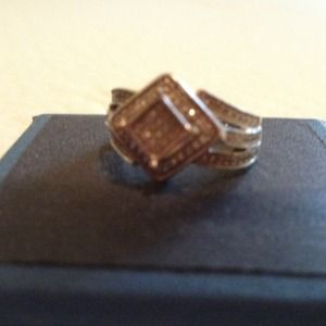 $RESERVED ALARRY$Sterling silver Pave diamond ring