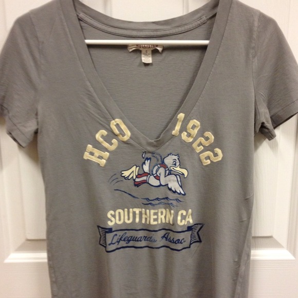 ❌Traded/Bundled❌ Hollister t shirt