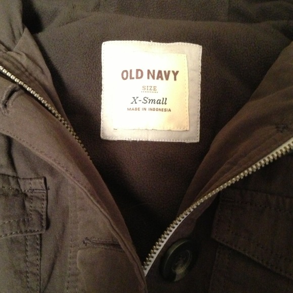 Grey coat - Picture 2 of 2