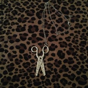Scissor necklace