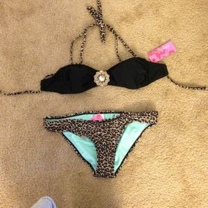 Reserved for leenabug-sold!