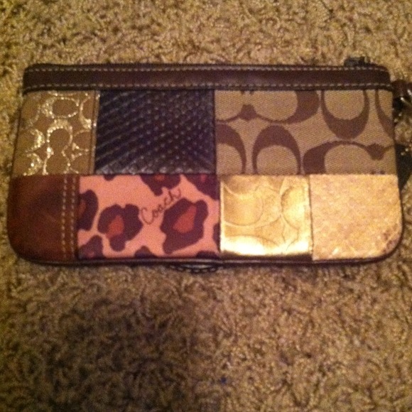 Authentic Coach Wristlet - Picture 2 of 3