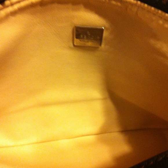 SOLD!!! FENDI bag - Picture 2 of 3