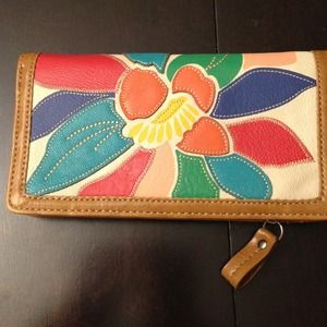 Relic Brand Floral Wallet : New