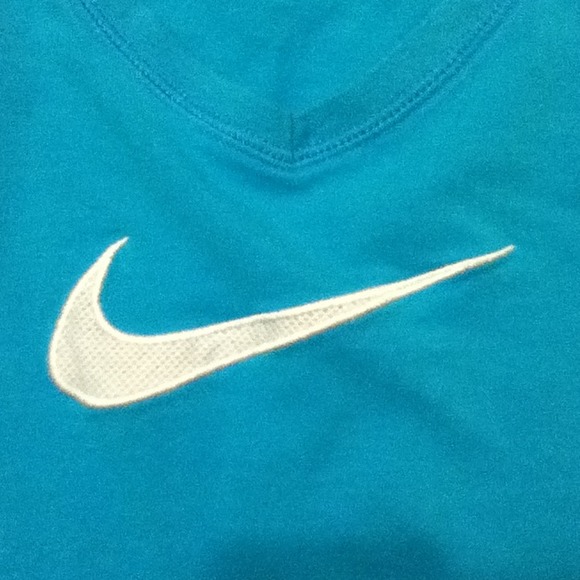 Blue Nike tank top - Picture 2 of 3