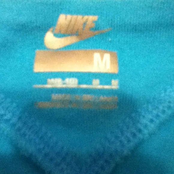Blue Nike tank top - Picture 3 of 3