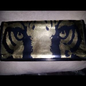 Tiger Clutch