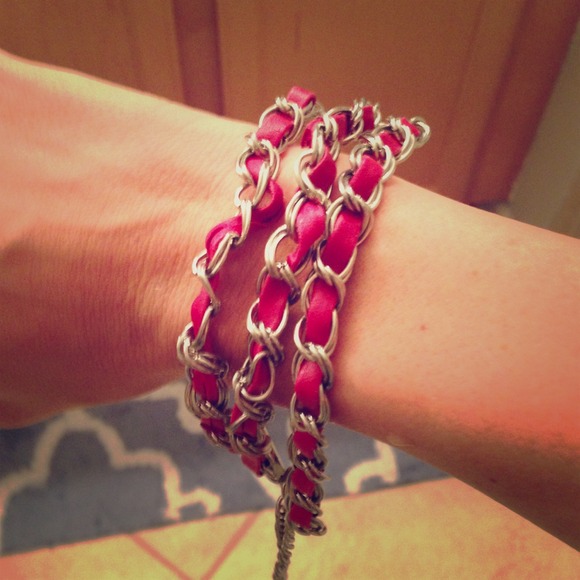 Express red bracelet