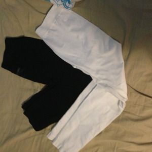 Black and white leggings.