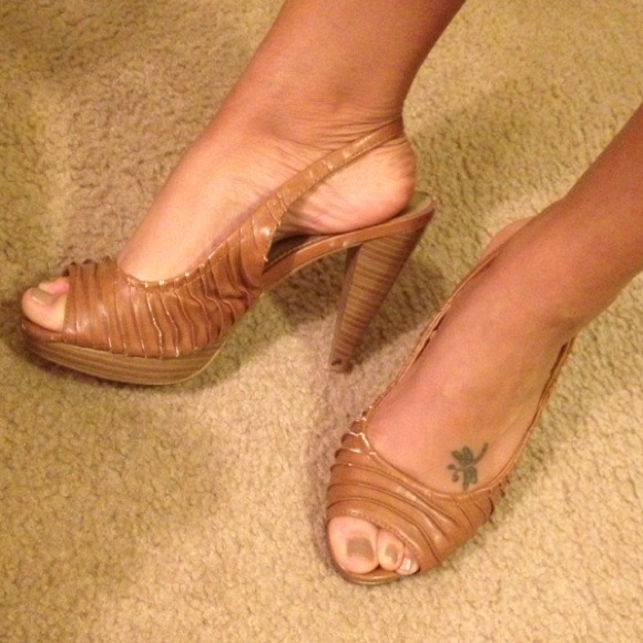 Carmel tan heels