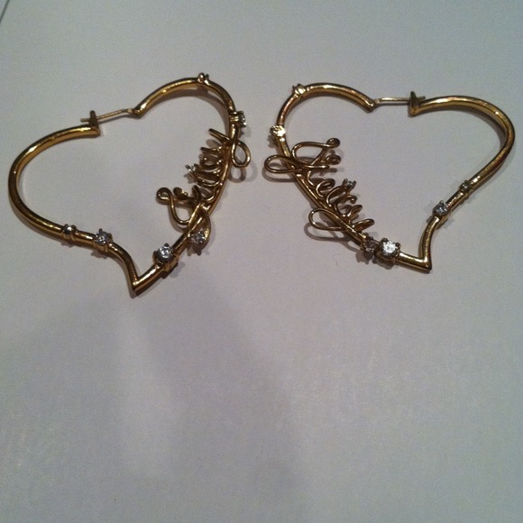 Authentic juicy couture heart hoop earrings!