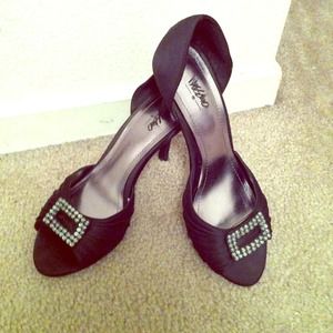 Black mossimo shoes