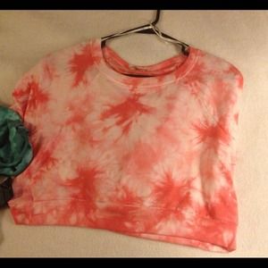 tie dye crop tank!