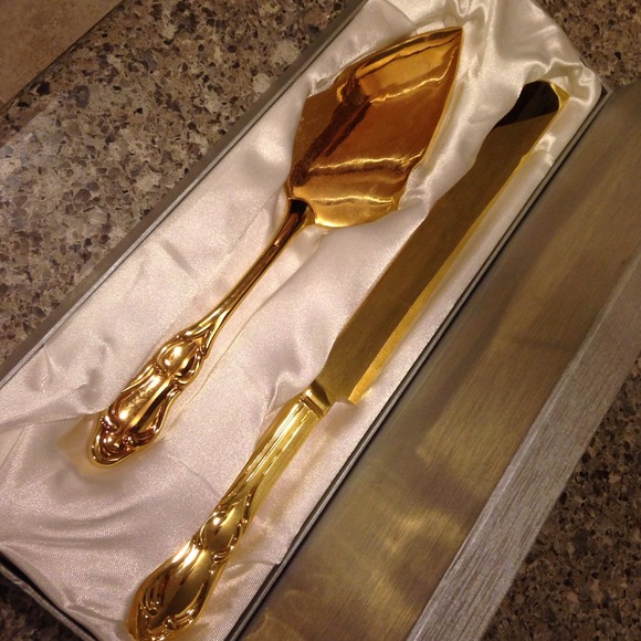 Gold Wedding Serving Set