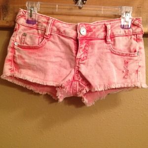 ::::: Sold:::::: Almost Famous shorts