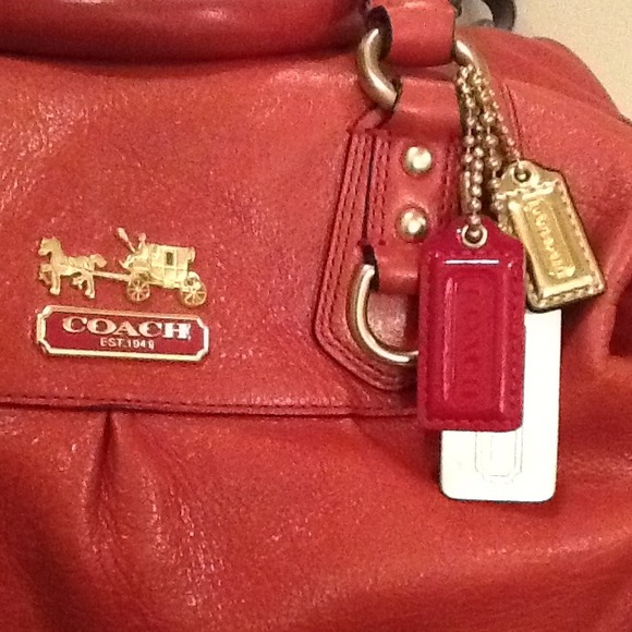 Authentic Coach - Picture 2 of 3