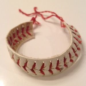 Baseball bracelet