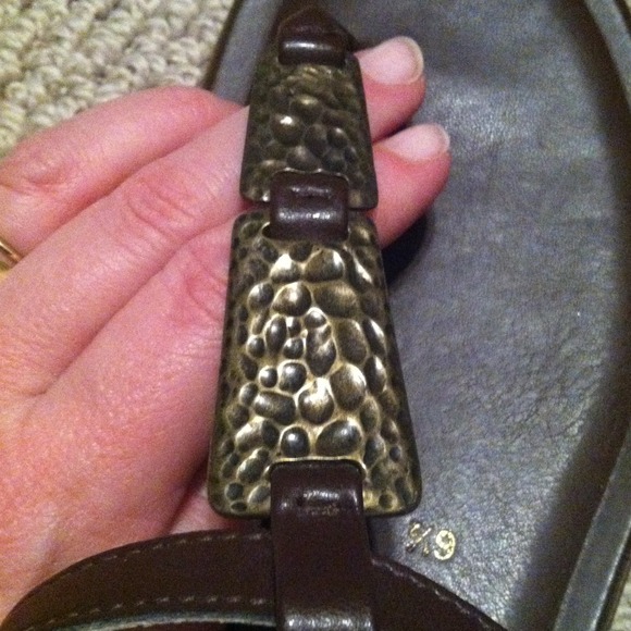 Sandals - Picture 4 of 4