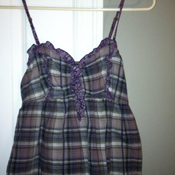 Plaid top