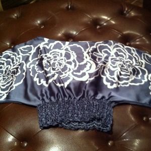 Reduced price!!! Cute off the shoulder shirt