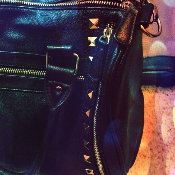 ⛔REDUCED⛔Black Studded Leather Bag - Picture 2 of 4