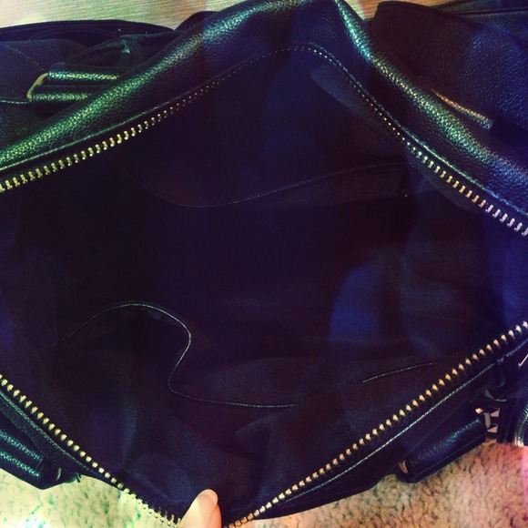 ⛔REDUCED⛔Black Studded Leather Bag - Picture 4 of 4