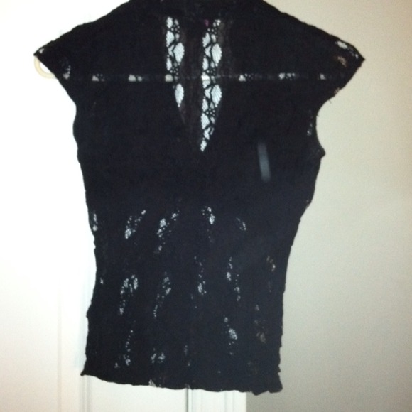 Top - Picture 2 of 2