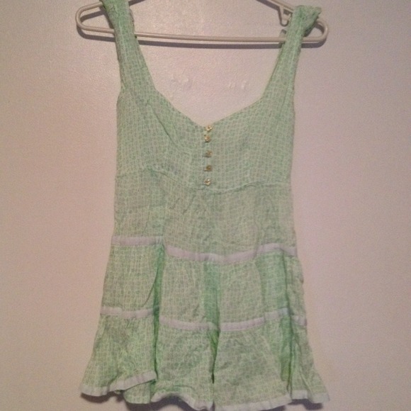 SOLD Free People Flowy Tank
