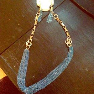 Blue chain necklace and earring set!💕