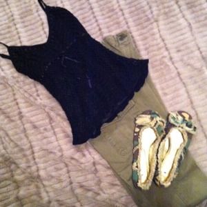 ✨Black crocheted tank✨