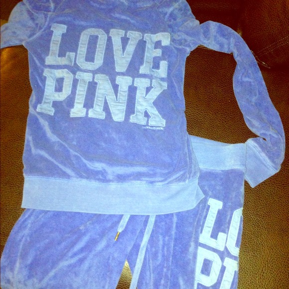 Victoria's Secret comfy matching suit!!