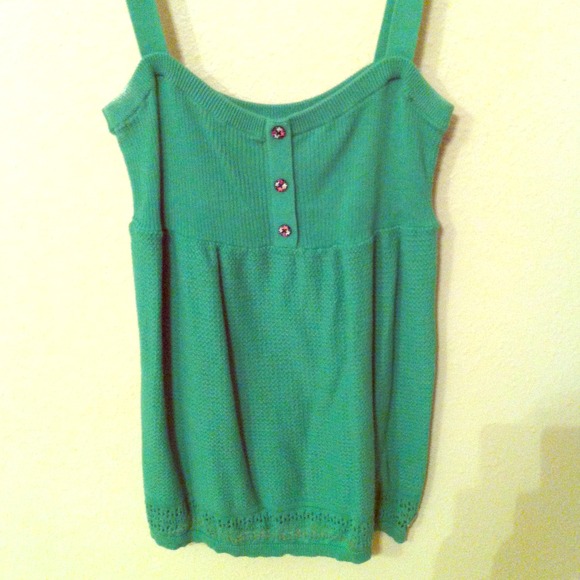 Roxy tank